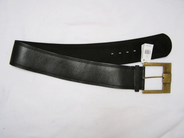 Dámský černý pásek s velkou sponou - 8 cm